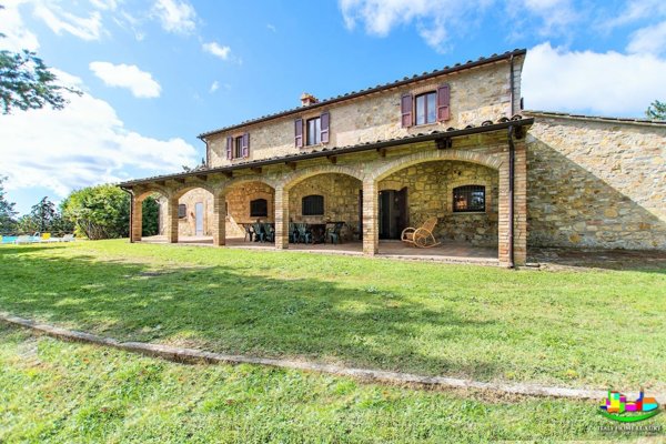 casa indipendente in vendita a San Venanzo in zona Ospedaletto