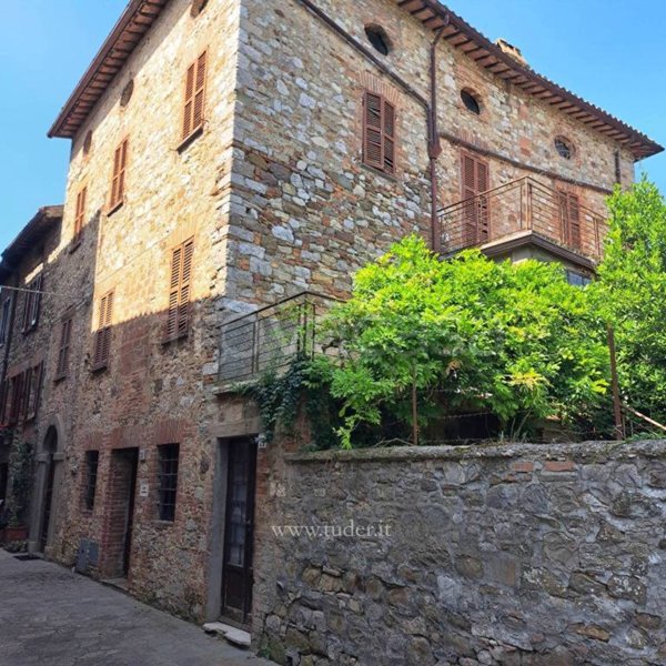 casa indipendente in vendita a San Venanzo