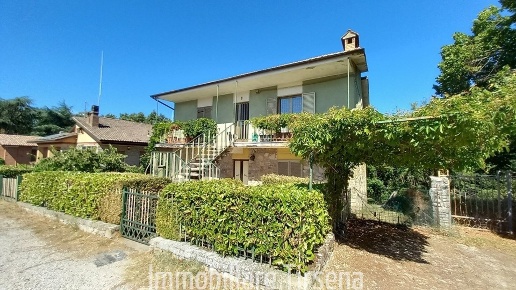 casa indipendente in vendita a San Venanzo in zona Ospedaletto