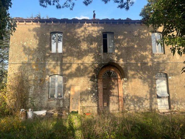 casa indipendente in vendita a San Venanzo