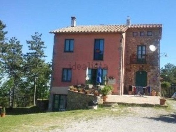 casa indipendente in vendita a San Venanzo in zona Ospedaletto