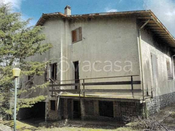 casa indipendente in vendita a San Venanzo in zona Ospedaletto
