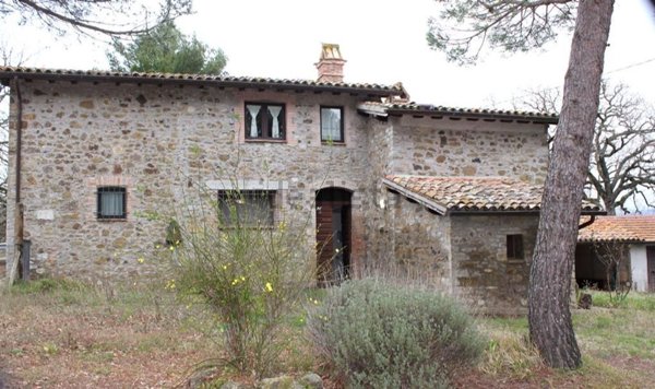 casale in vendita a San Venanzo