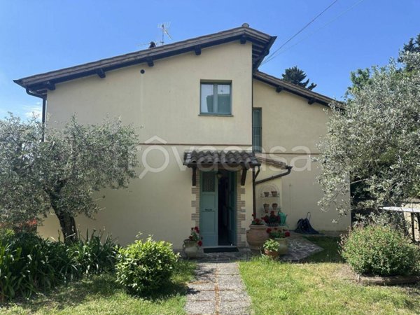casa indipendente in vendita a San Venanzo