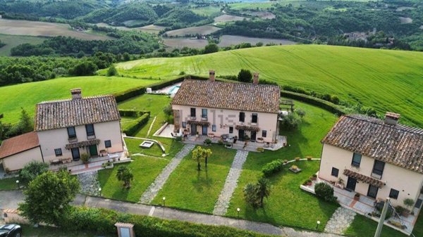 casa indipendente in vendita a San Venanzo in zona Rotecastello