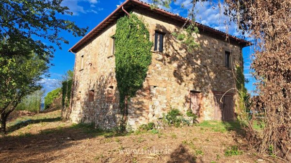 casa indipendente in vendita a San Venanzo