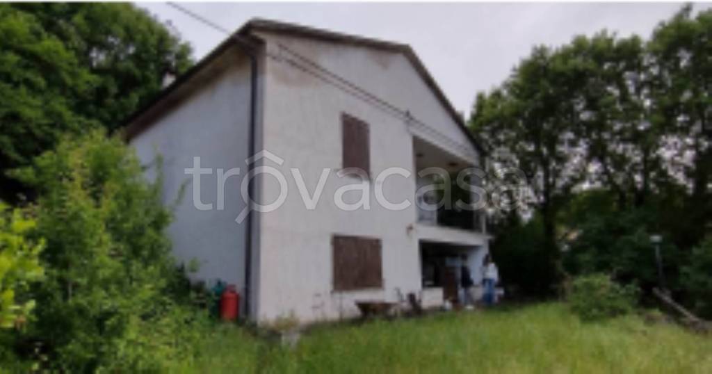 appartamento in vendita a Stroncone in zona Finocchieto