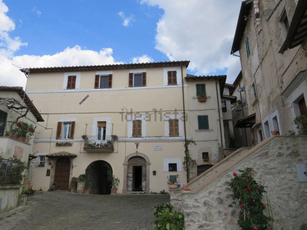 appartamento in vendita a Stroncone