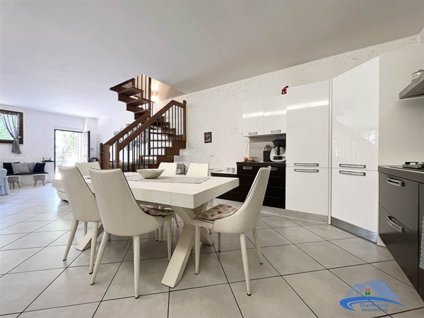 appartamento in vendita a Stroncone