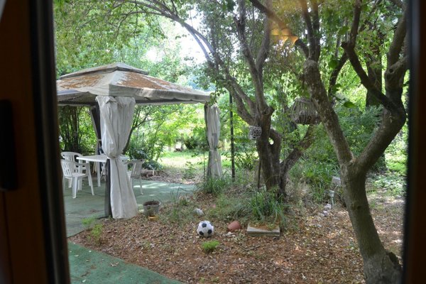 casa indipendente in vendita a Stroncone