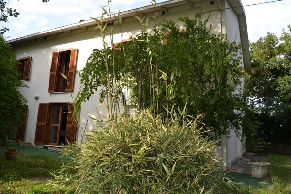 casa indipendente in vendita a Stroncone