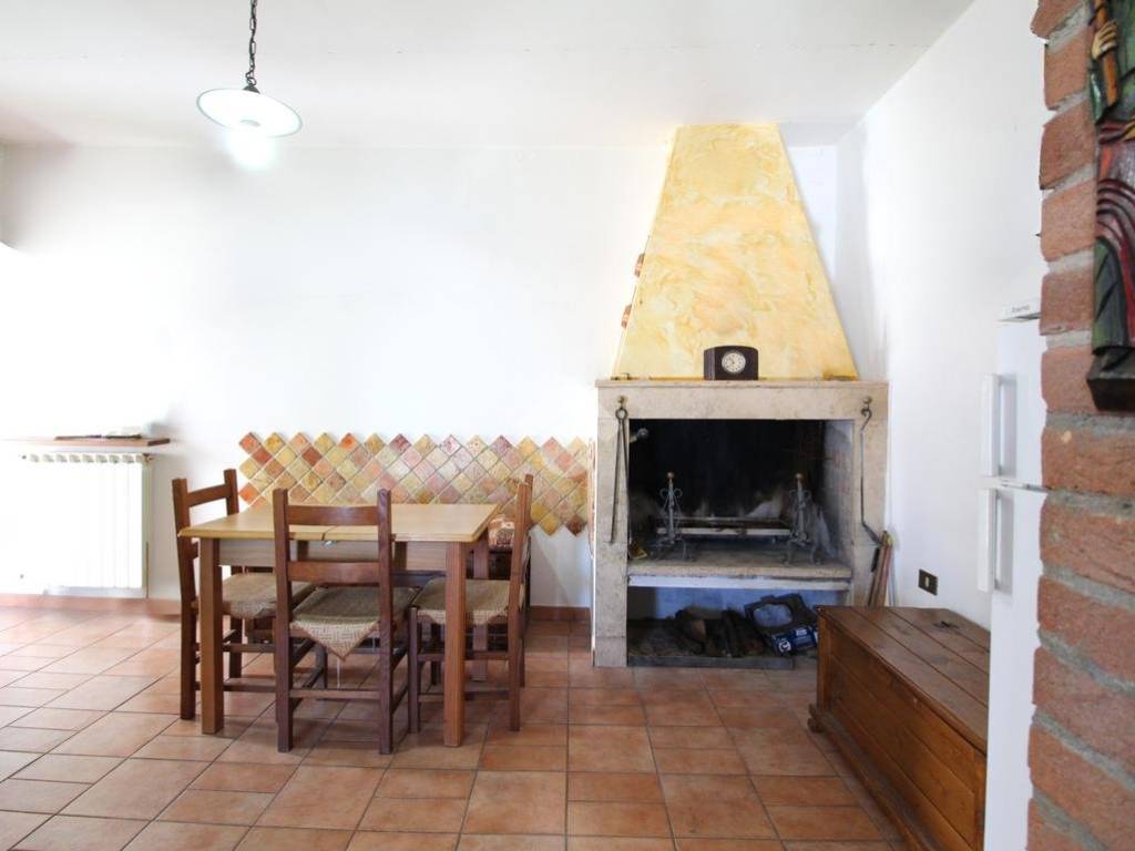 appartamento in vendita a Stroncone