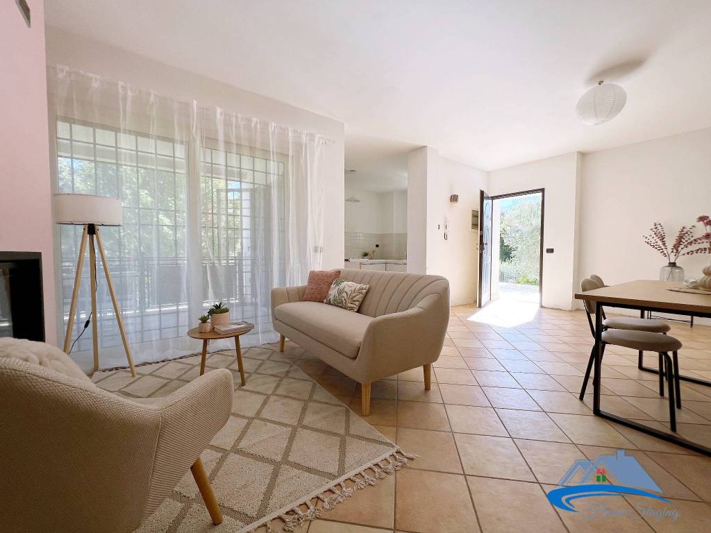 casa indipendente in vendita a Stroncone