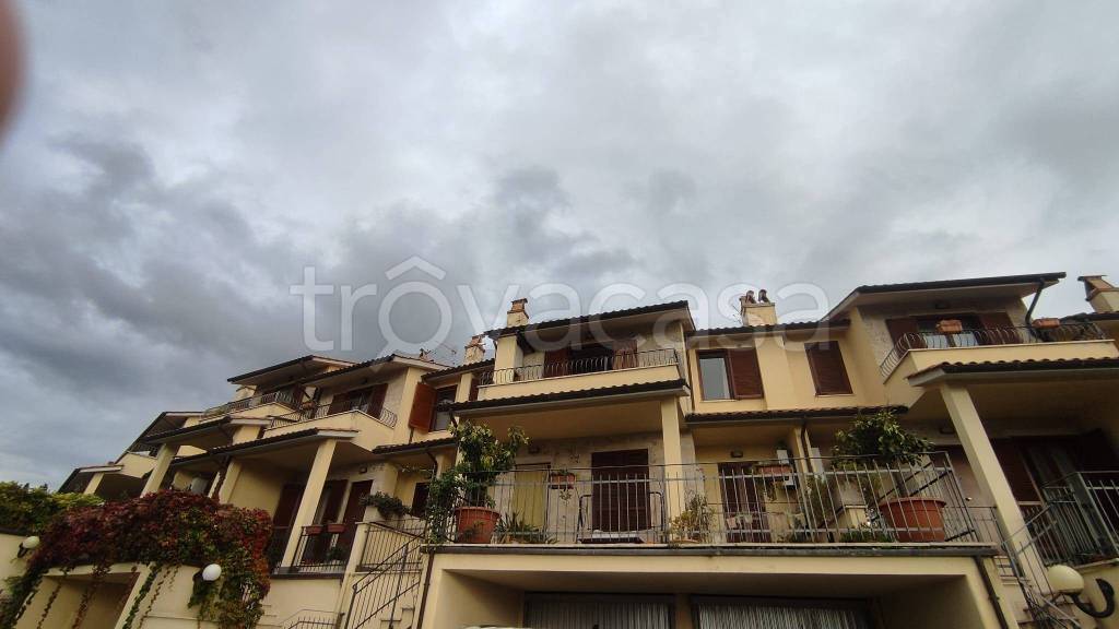 appartamento in vendita a Stroncone