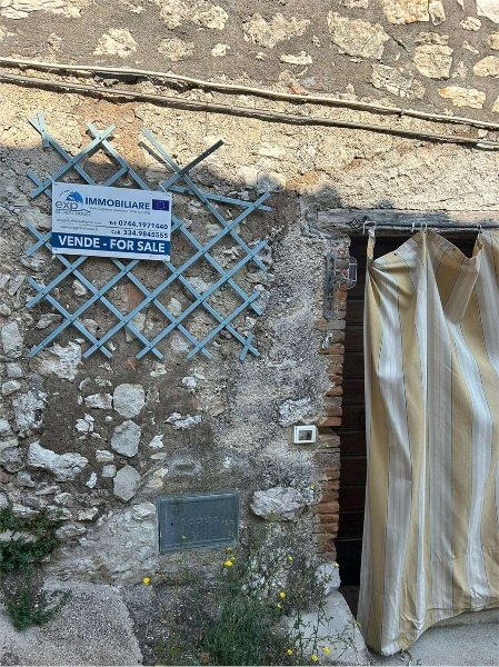 appartamento in vendita a Stroncone in zona Vasciano