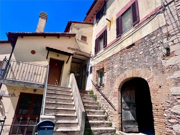 appartamento in vendita a Stroncone