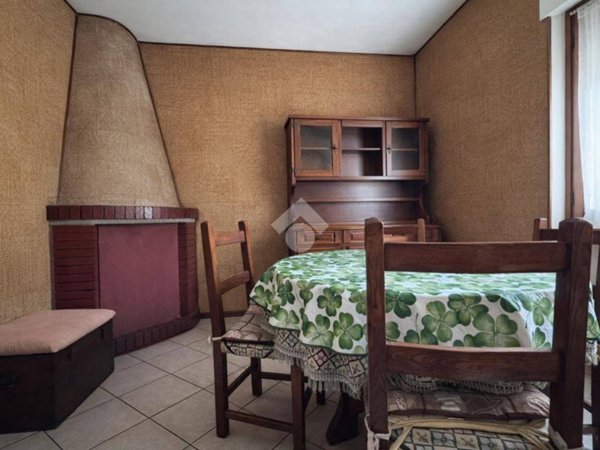 casa indipendente in vendita a Stroncone