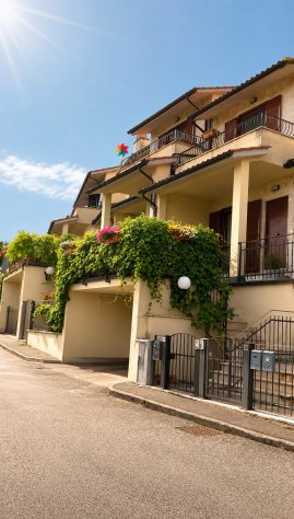 appartamento in vendita a Stroncone