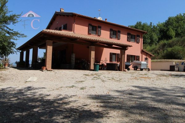 appartamento in vendita a Stroncone in zona Vasciano
