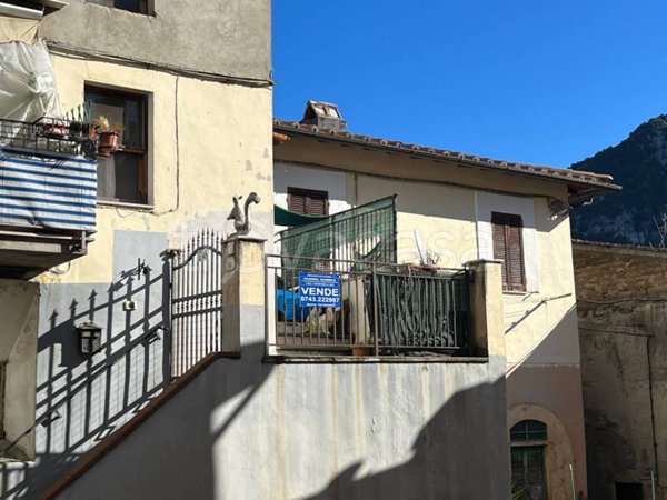 appartamento in vendita a Terni in zona Papigno