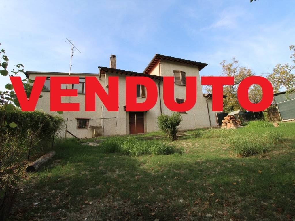 casa indipendente in vendita a Terni in zona Collescipoli