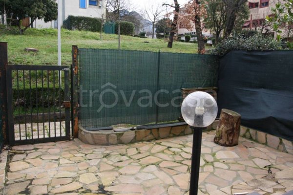 casa indipendente in vendita a Terni in zona Rivo