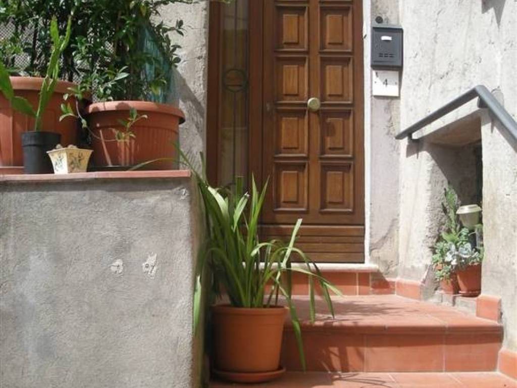 appartamento in vendita a Terni in zona Papigno