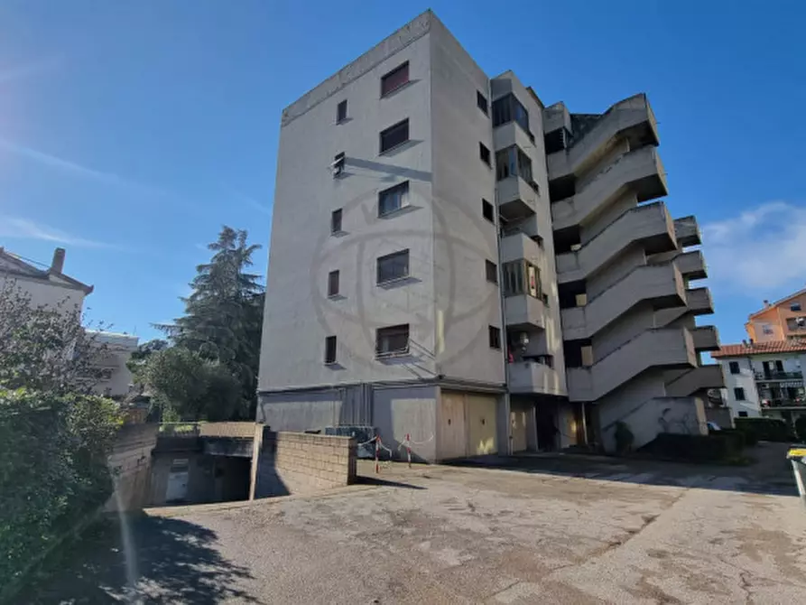 negozio in vendita a Terni
