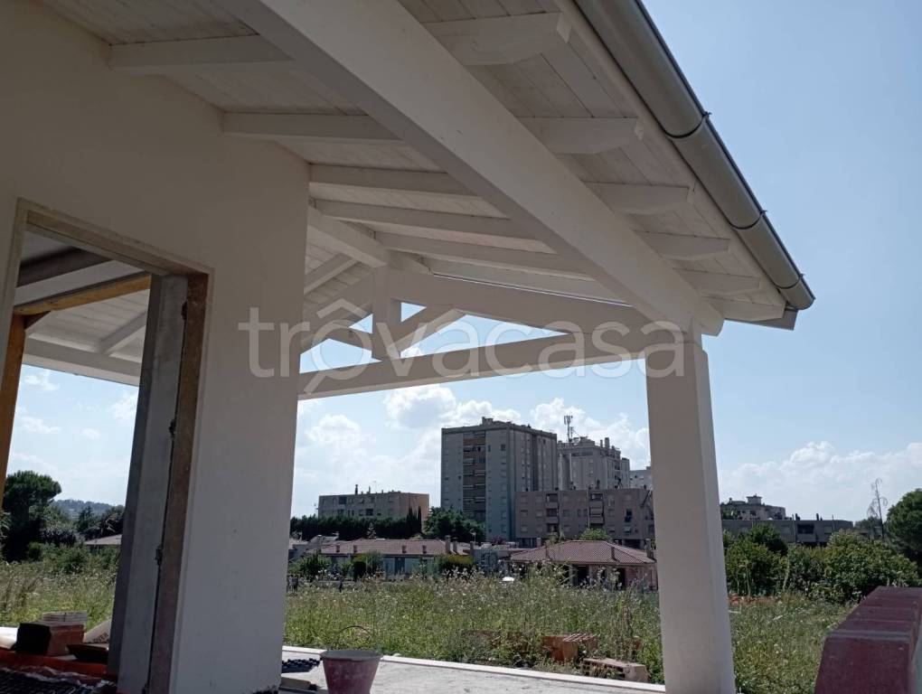 casa indipendente in vendita a Terni in zona Vocabolo Valenza