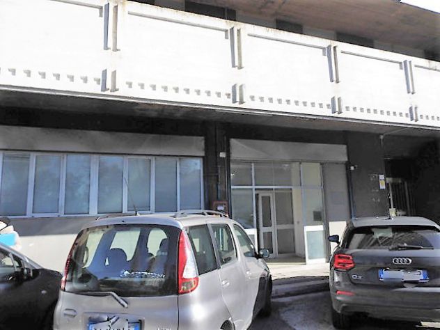 negozio in vendita a Terni
