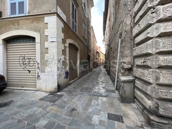 negozio in vendita a Terni in zona Centro Città