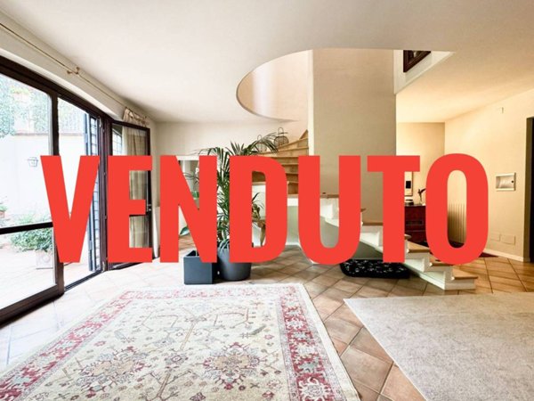 casa indipendente in vendita a Terni in zona Gabelletta