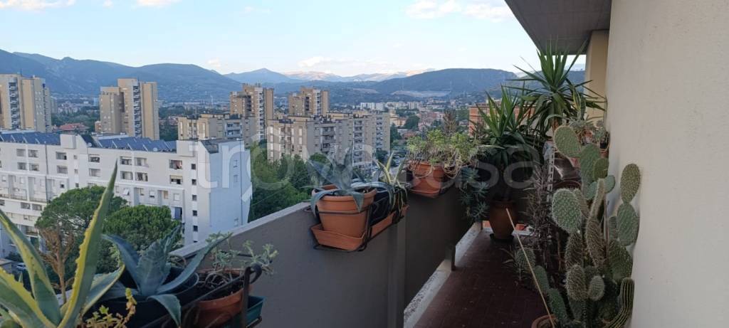 appartamento in vendita a Terni in zona Vocabolo Valenza