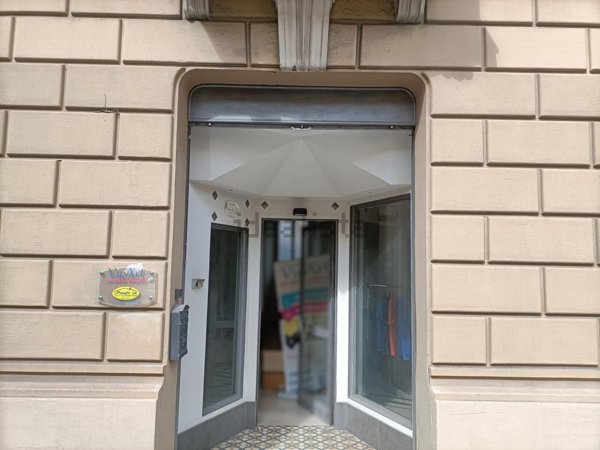 locale commerciale in vendita a Terni in zona Centro Città