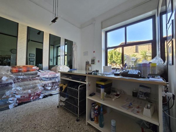 negozio in vendita a Terni