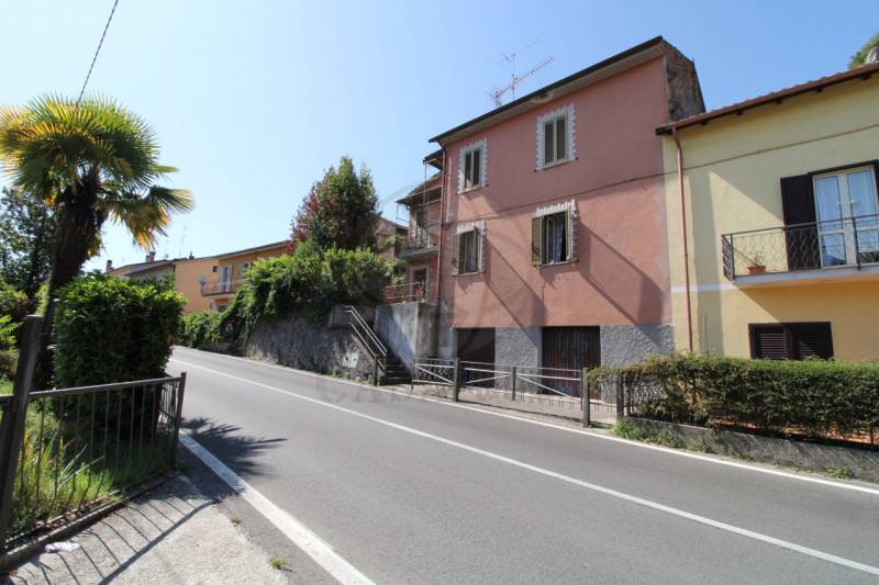 appartamento in vendita a Terni in zona Marmore