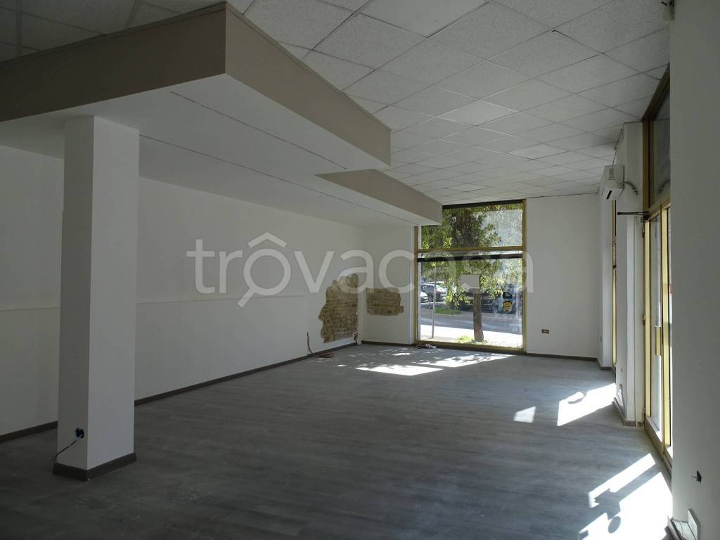 trivano in vendita a Terni in zona Centro Città