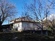 casa indipendente in vendita a Terni