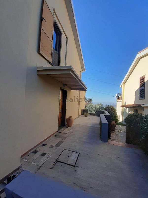 casa indipendente in vendita a Terni in zona La Romita