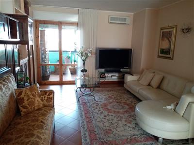 appartamento in vendita a Terni in zona Campitello