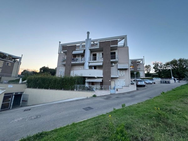 appartamento in vendita a Terni in zona Piedimonte