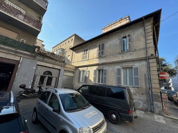 appartamento in vendita a Terni in zona Centro Città