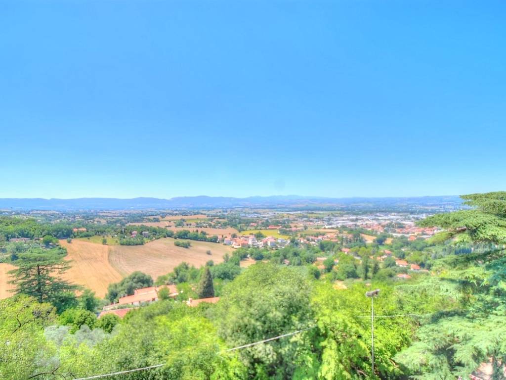 intera palazzina in vendita a Terni in zona Collescipoli