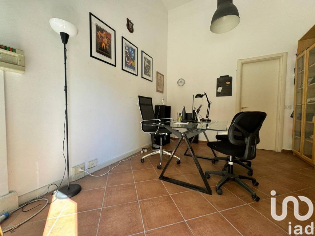 ufficio in vendita a Terni in zona Centro Città