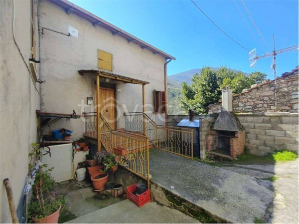 appartamento in vendita a Terni in zona Appecano