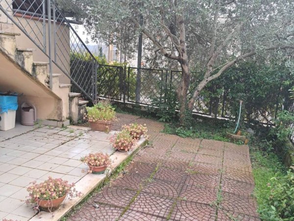 appartamento in vendita a Terni in zona Papigno