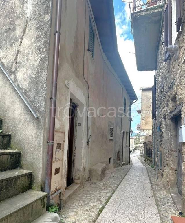 appartamento in vendita a Terni in zona Collestatte