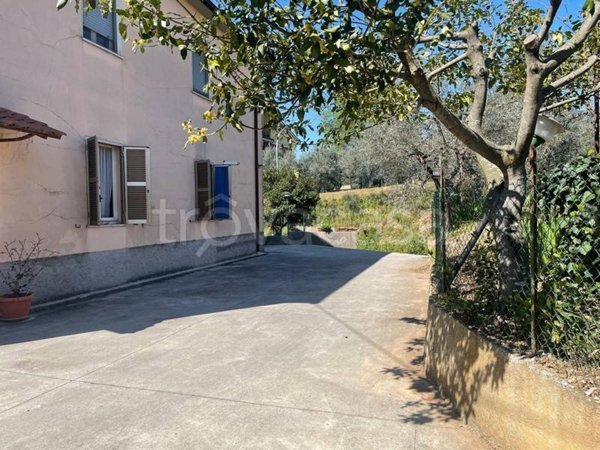 appartamento in vendita a Terni in zona Rivo