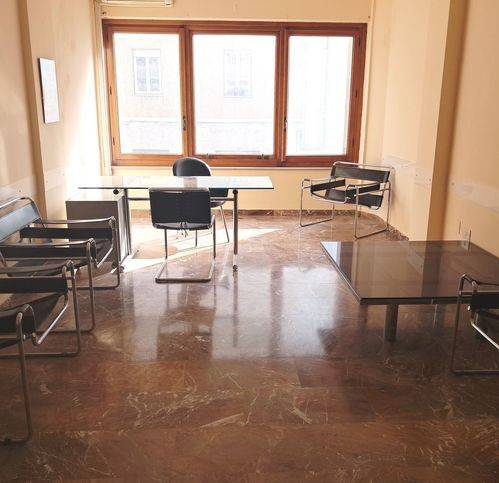 ufficio in vendita a Terni in zona Centro Città