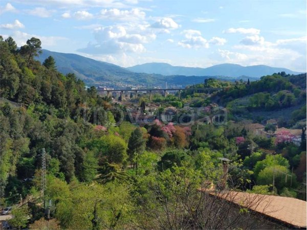 casa indipendente in vendita a Terni in zona Rocca San Zenone
